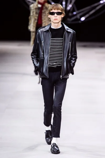 Look 59